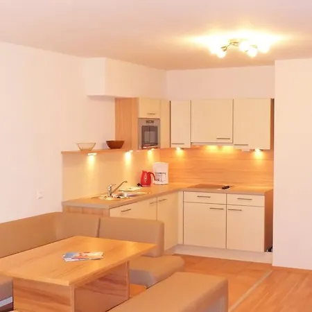 Daire Ferienhaeuser Troester Bad Kleinkirchheim