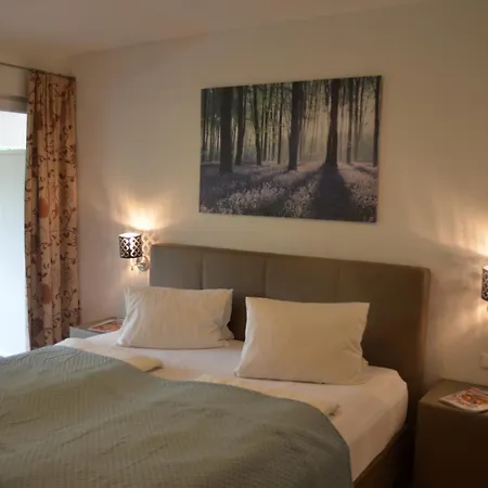 Daire Ferienhaeuser Troester Bad Kleinkirchheim