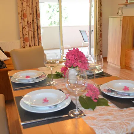 Ferienhaeuser Troester Daire *