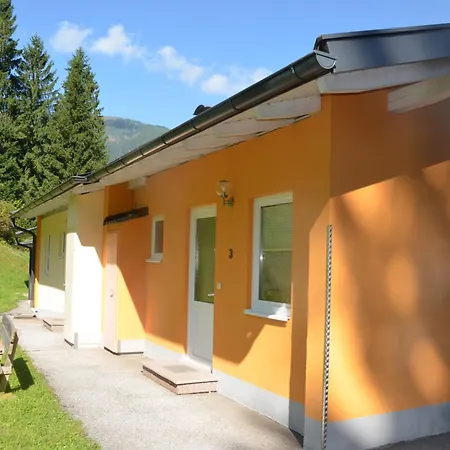 Ferienhaeuser Troester *