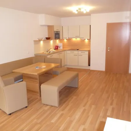 Ferienhaeuser Troester *