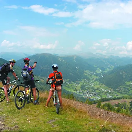 Ferienhaeuser Troester