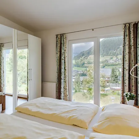 Ferienhaeuser Troester * Bad Kleinkirchheim