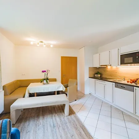 Apartment Tröster Bad Kleinkirchheim