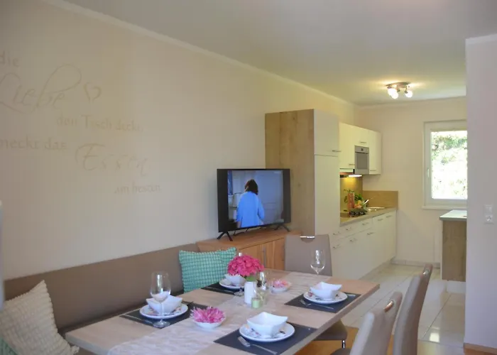 Ferienhaeuser Troester Apartament